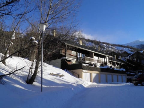 Studio cosy à la montagne pour 5 personnes à Chantemerle - Serres-Chevalier - FR-1-330E-40 Apartment in Saint-Chaffrey