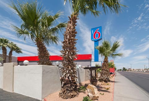 Motel 6-El Paso, TX - Airport - Fort Bliss Hotel in El Paso