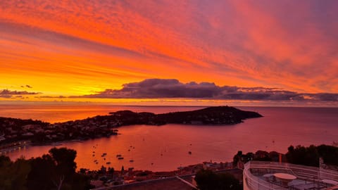 Balcony/Terrace, Sea view, Sunrise