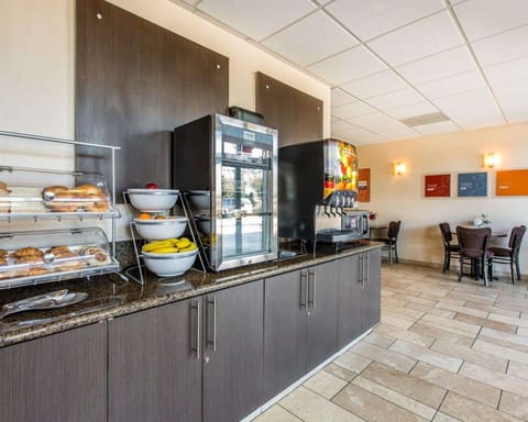 Comfort Suites Near City of Industry - Los Angeles Hotel in West Covina