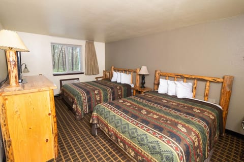 FairBridge Inn and Suites Sandpoint Hotel in Ponderay