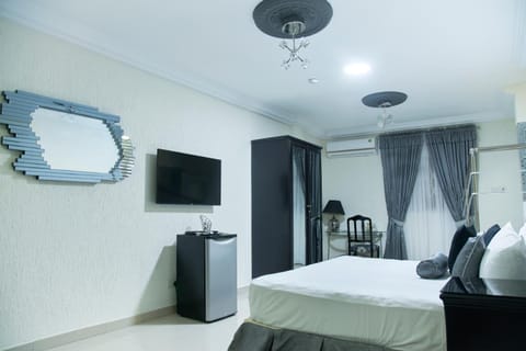 The Ritzz Exclusive Guest House Hotel in Accra
