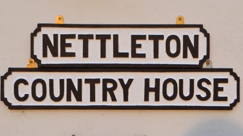 Nettleton Country House Bed and Breakfast in West Lindsey District