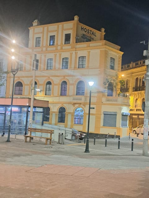 Hostal Mediodia Hostel in Quito