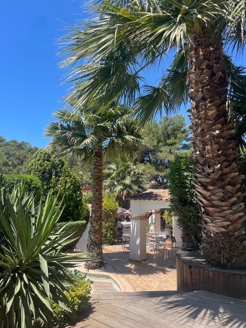 Villa Mas de la Mer House in La Ciotat