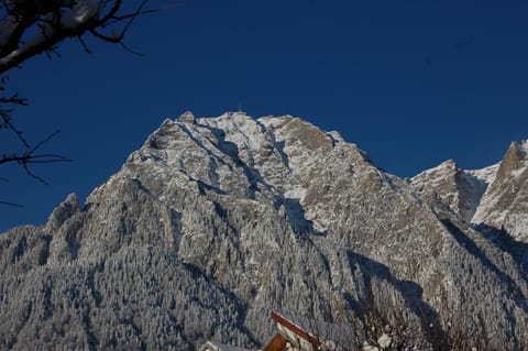 Bird's eye view, Skiing, Landmark view, Mountain view