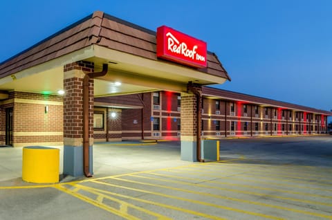Red Roof Inn & Conference Center Wichita Airport Motel in Wichita