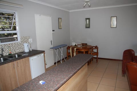 Private Cottages Bed and Breakfast in Sandton