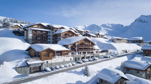 Property building, Winter, Mountain view