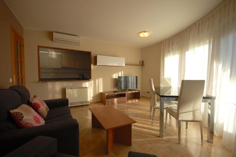 Lets Holidays Centric Apartment in Tossa de Mar Eigentumswohnung in Tossa de Mar