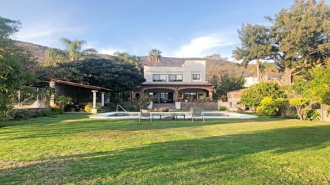 Garden, Garden view