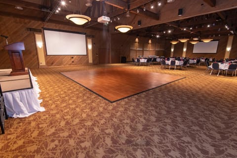 Meeting/conference room