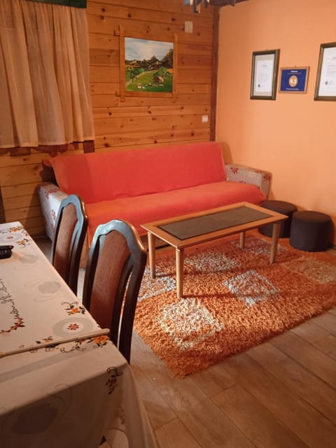 Holiday Home Vila Milka House in Zlatibor District, Serbia