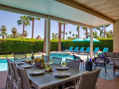 Lions Gate Estate House in Palm Springs