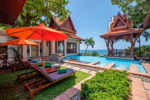 Diamond Cliff Resort & Spa - SHA Extra Plus Resort in Patong