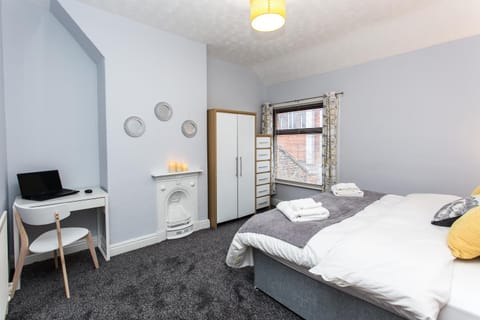 Northwood Park View Apartment in Stoke-on-Trent