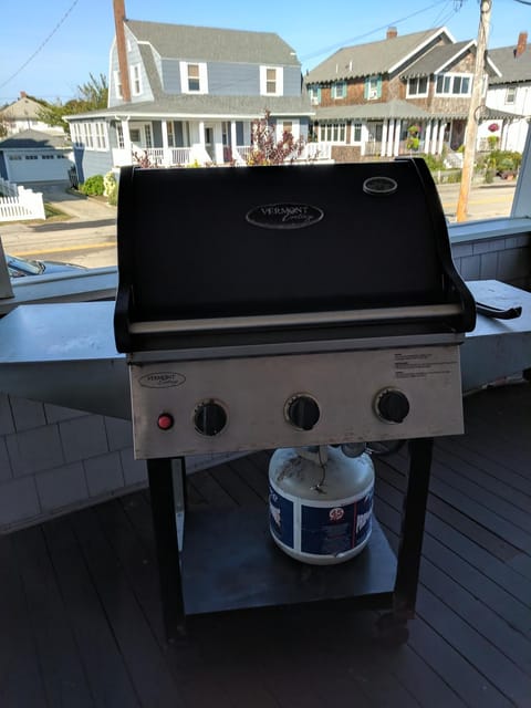 BBQ facilities, Balcony/Terrace, Beach