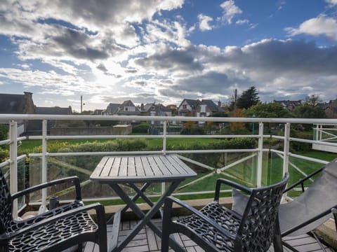 Apartment Marjolaine by Interhome Apartment in Brittany