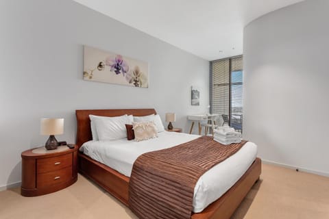 Docklands Private Collection - NEWQUAY Aparthotel in Melbourne