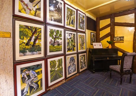 Cochrane Place Hotel Hotel in West Bengal