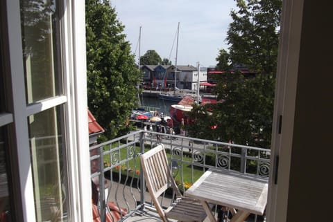 View (from property/room), Balcony/Terrace