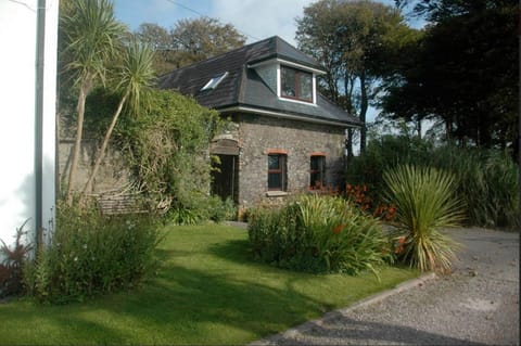 Facade/entrance, Other, On site, Garden view