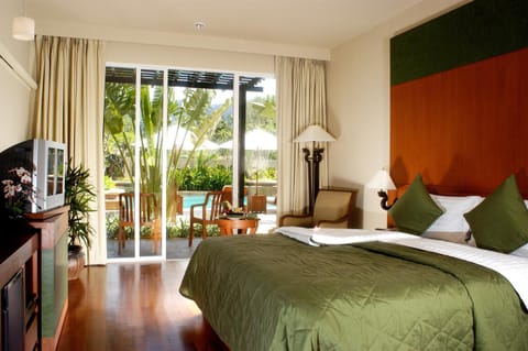 Mission Hills Phuket Golf Resort-SHA Extra Plus Resort in Thep Krasatti