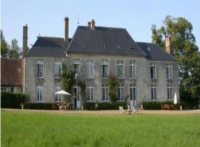 Facade/entrance, Facade/entrance, Garden
