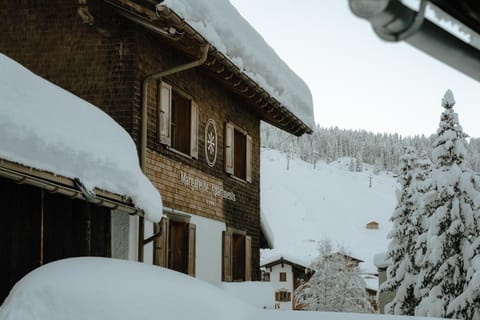 Property building, Winter