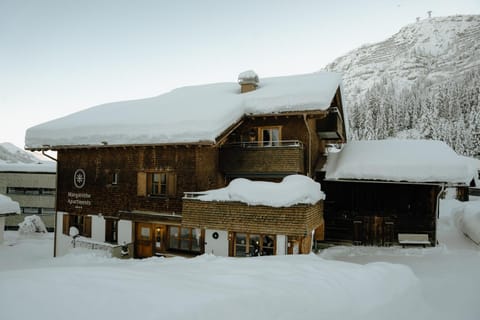 Property building, Winter