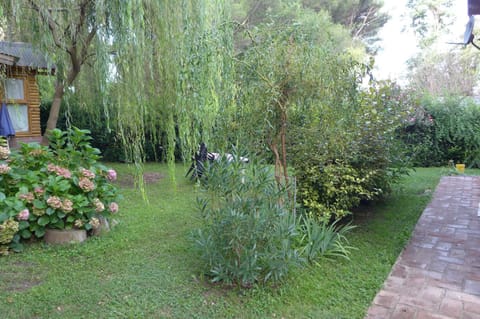 Cabañas Ananda House in Villa Ventana