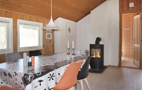 Nice Home In Strandby With Kitchen House in Frederikshavn