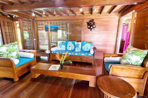 Fare Makana Casa in Moorea-Maiao