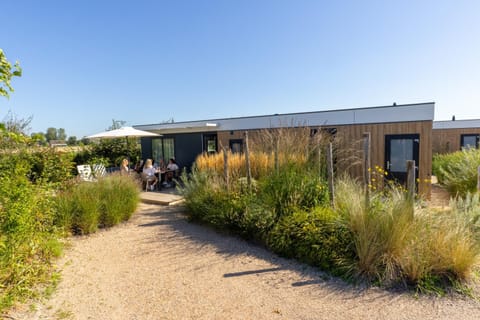 Zonneweelde, Vakantie aan Zee Nature lodge in Zeeland, Netherlands