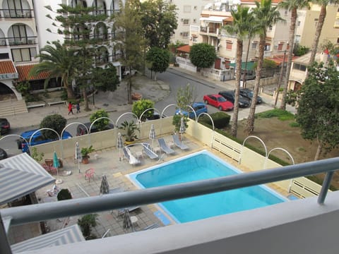 Day, Balcony/Terrace, Pool view, Swimming pool