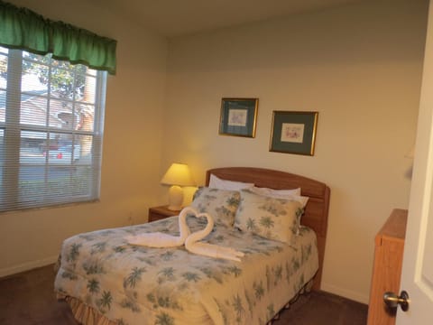 3 Bedroom Standard Davenport Home FL 33897 Casa in Bay Lake