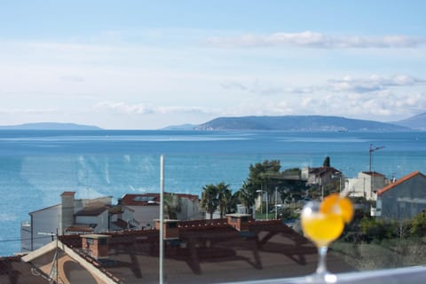 Property building, Day, Natural landscape, Summer, View (from property/room), Balcony/Terrace, Photo of the whole room, Decorative detail, Sea view, Area and facilities, Drinks, Time of day