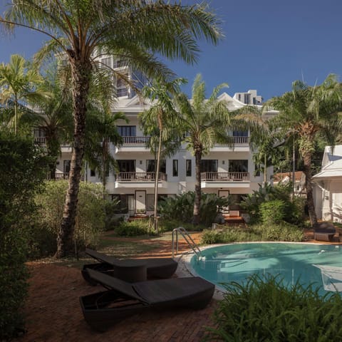 Property building, Swimming pool