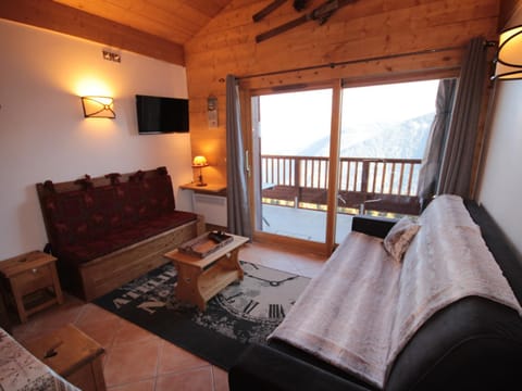 Les Saisies-Bisanne 1500 : Appartement 3 pièces avec accès piscine, parking, animaux admis - FR-1-293-114 Apartment in Villard-sur-Doron