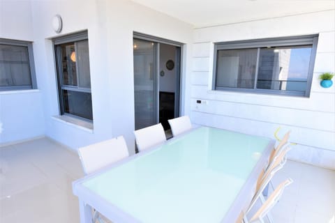 Balcony/Terrace, Dining area