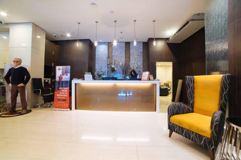 RedDoorz Premium @ West Avenue Quezon City Hôtel in Quezon City