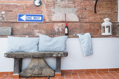 Balcony/Terrace, City view