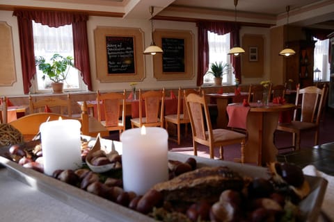 Hotel Garni Brauhof Niederwiesa Übernachtung mit Frühstück in Chemnitz