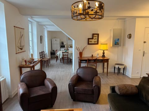 Fenêtres sur Mer Arromanches Apartment in Normandy