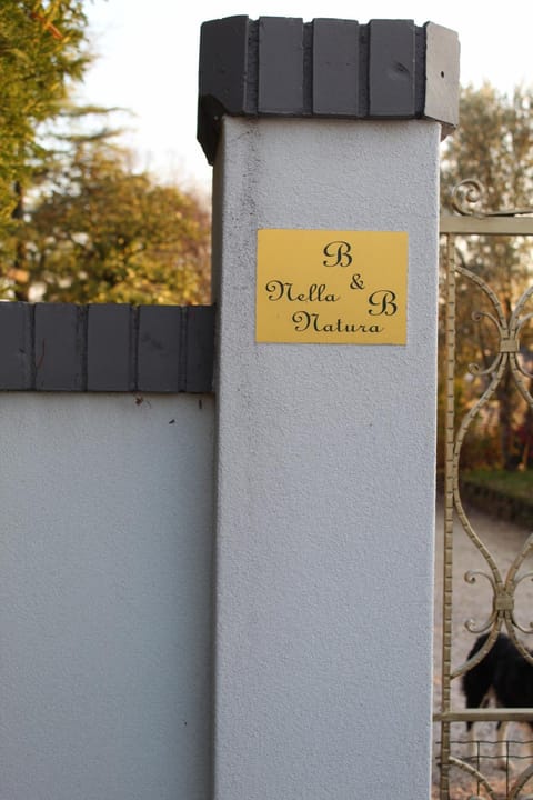 Facade/entrance, Property logo or sign, Street view