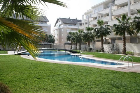 Garden, Swimming pool