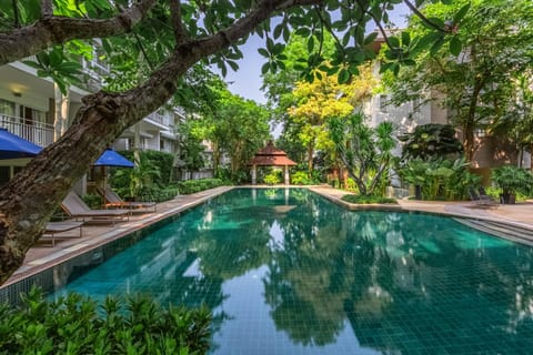 Pool view, Swimming pool