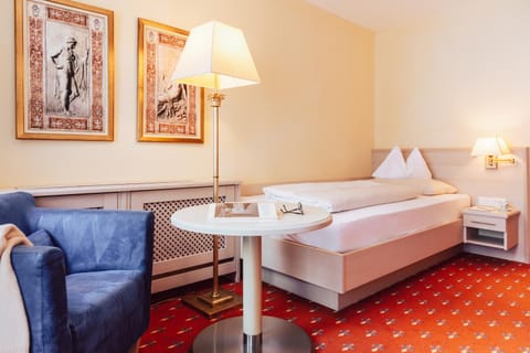 Bed, Photo of the whole room, Decorative detail, furniture
