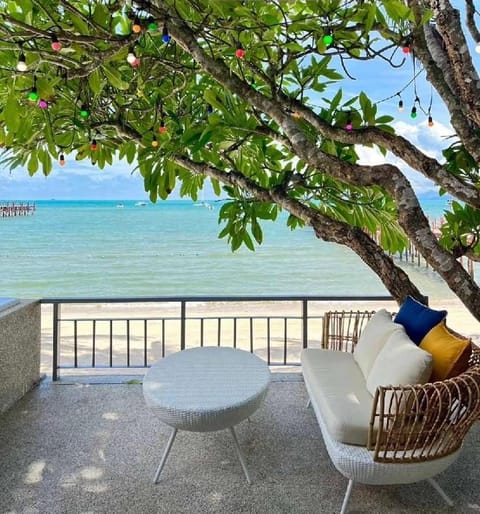 Balcony/Terrace, Seating area, Sea view