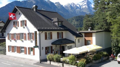 Gasthaus Waldheim Inn in Canton of Grisons